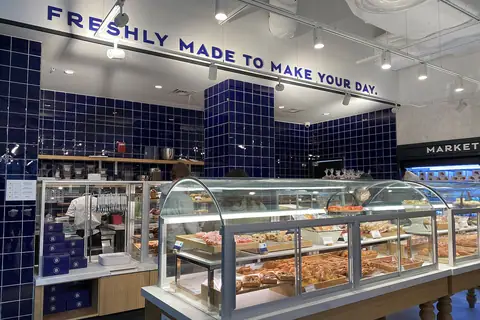 Chapter One The Bakery photo 2
